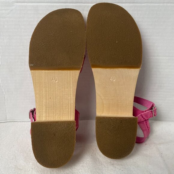 Swedish Hasbeens Embossed Pink Clog Sandal Low Heel Adj Ankle Strap - Picture 7 of 9
